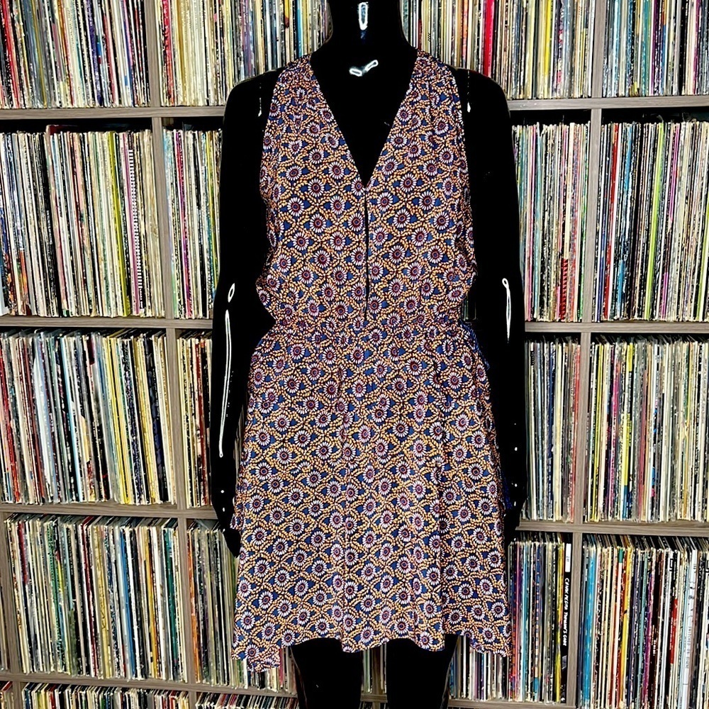 10 Crosby Derek Lamb Silk Dress in Floral Medallion Combo Size 2